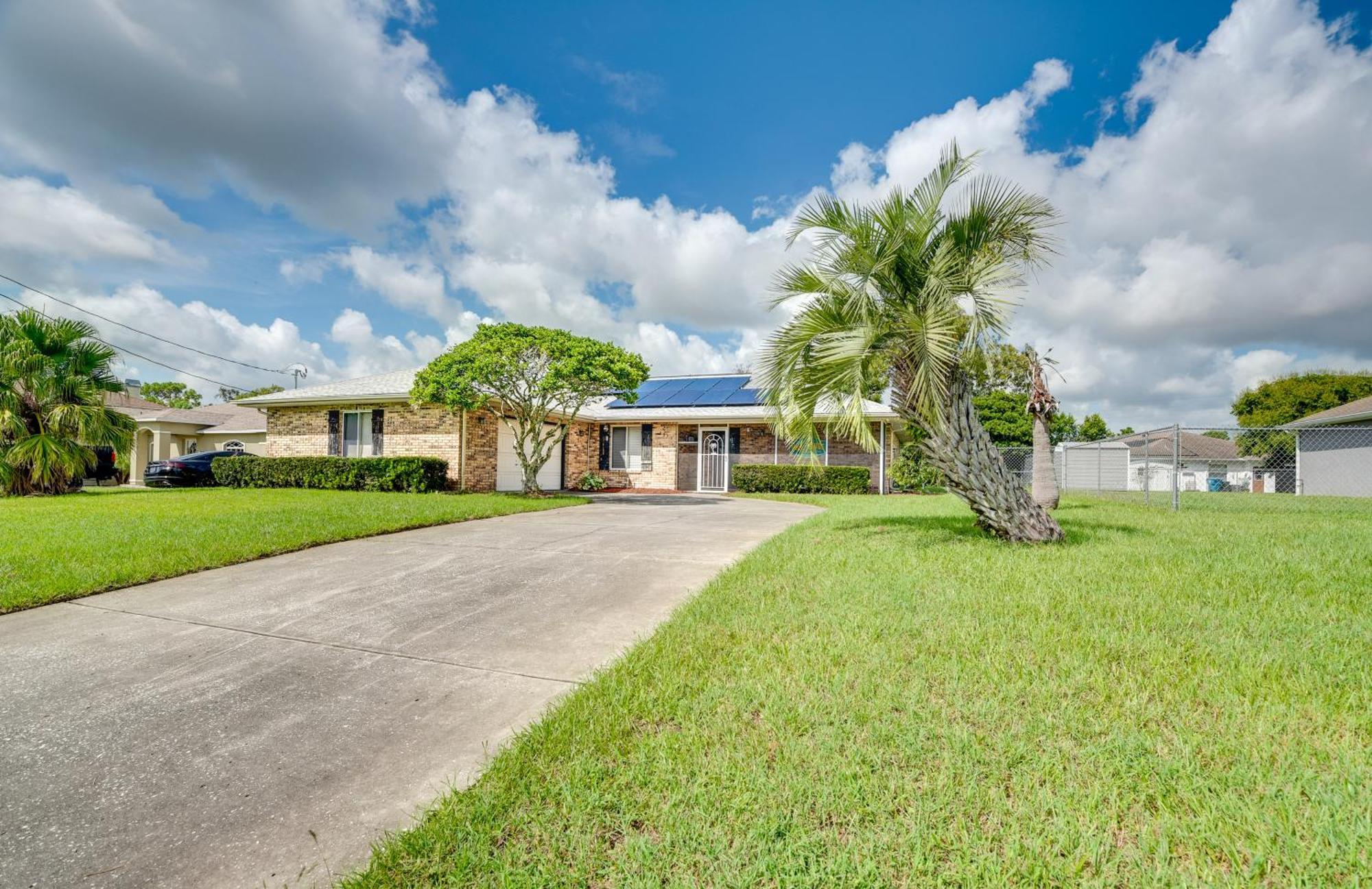 Spring Hill Retreat With Heated Pool And 4-In-1 Grill Exterior foto