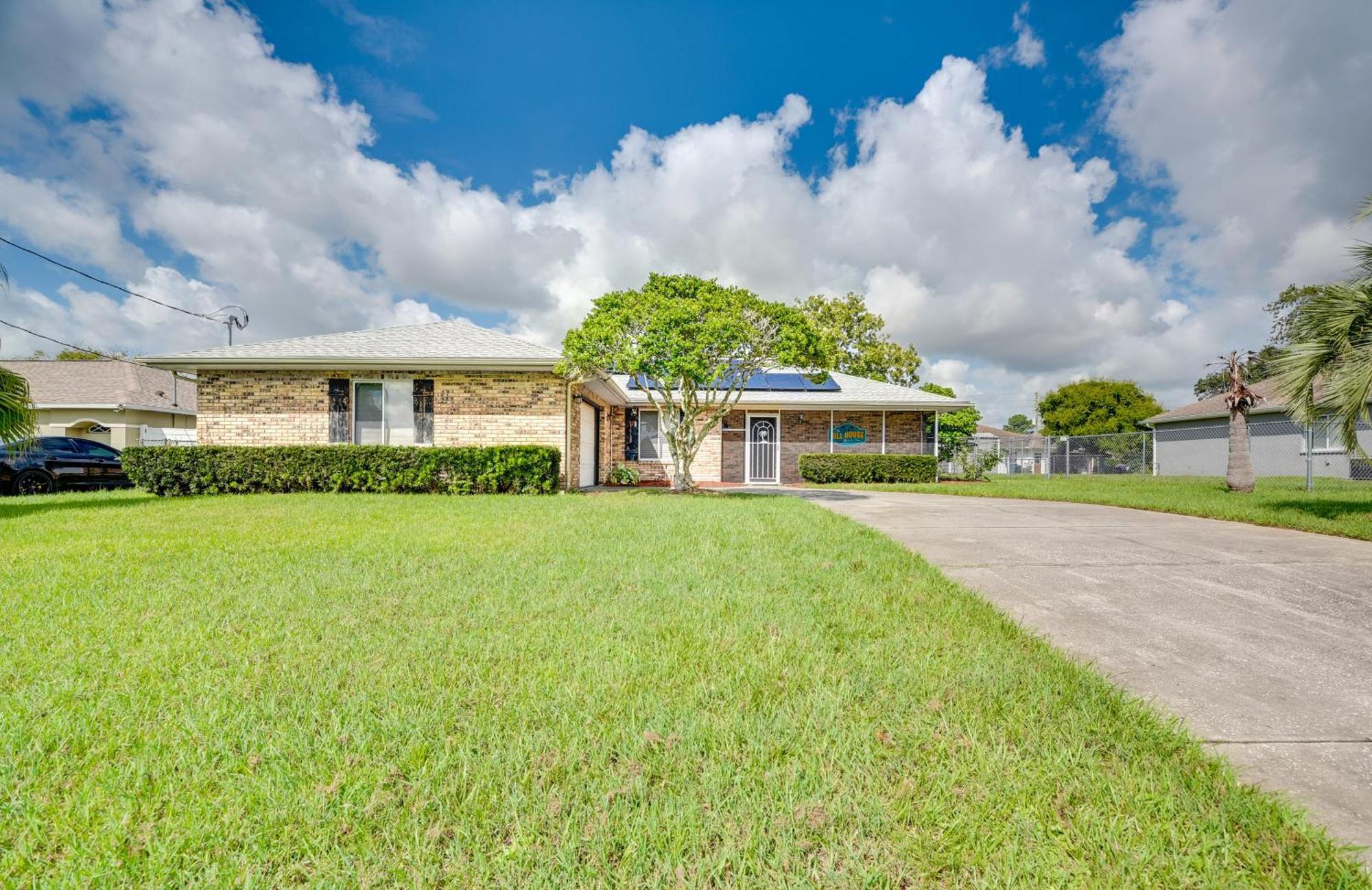Spring Hill Retreat With Heated Pool And 4-In-1 Grill Exterior foto